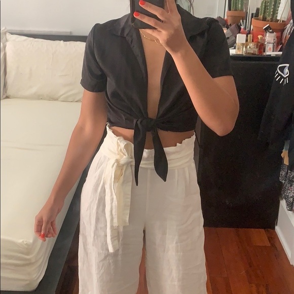 Motel Pilar Satin Blouse - Picture 3 of 4